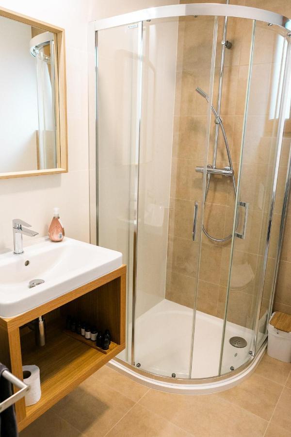 Vigeo Lounge B&B Coffee Bojnice Ngoại thất bức ảnh