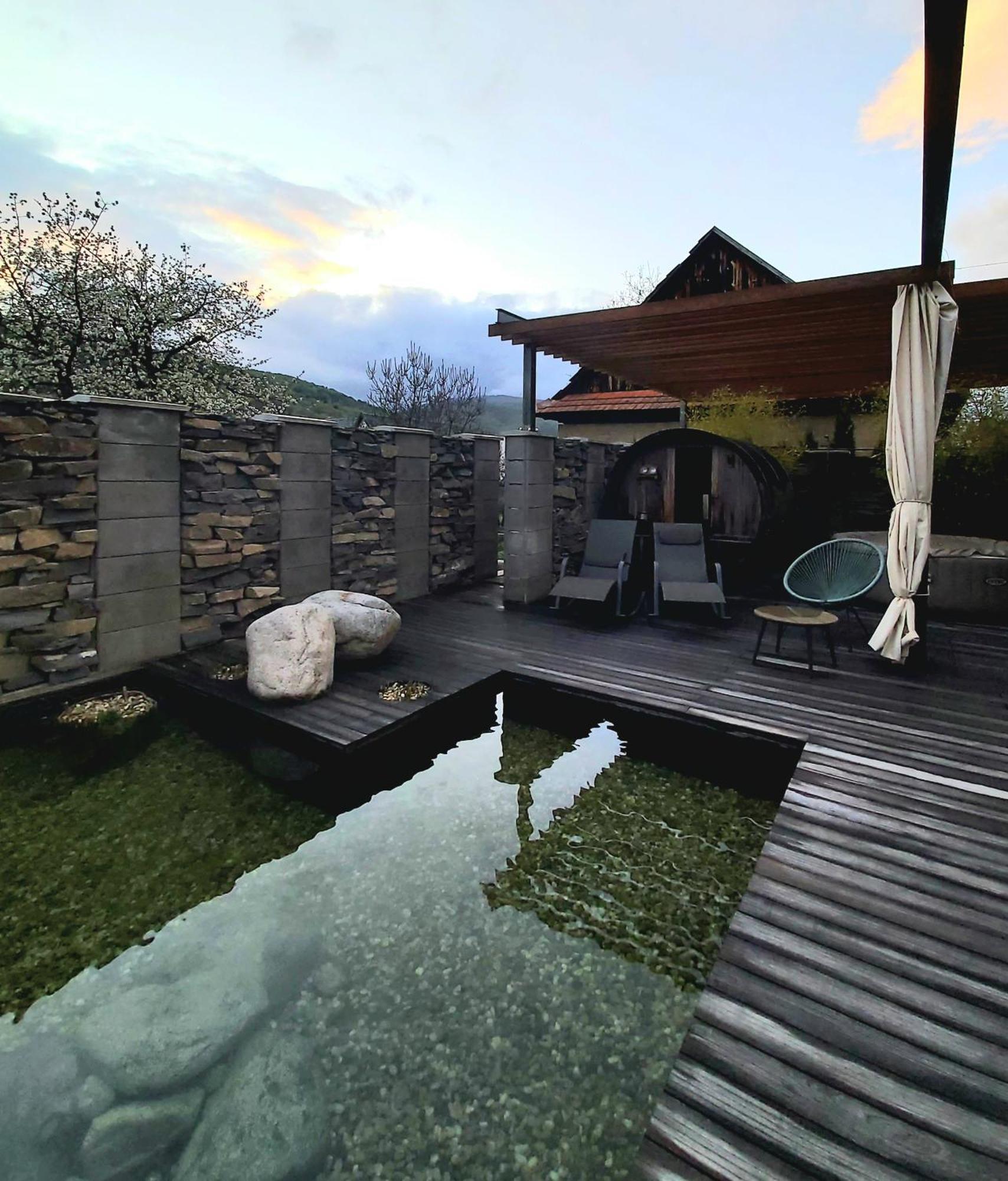 Vigeo Lounge B&B Coffee Bojnice Ngoại thất bức ảnh