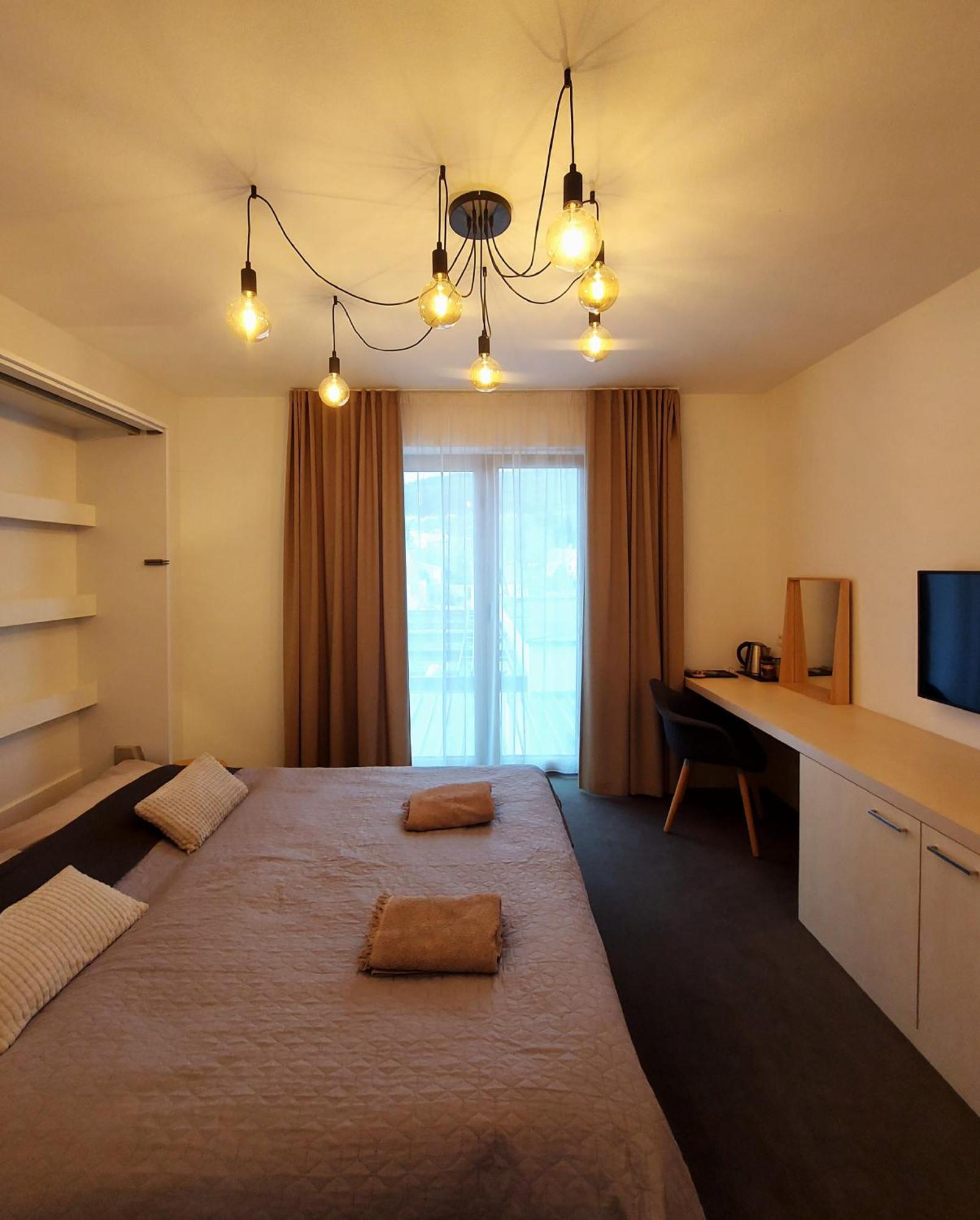 Vigeo Lounge B&B Coffee Bojnice Ngoại thất bức ảnh